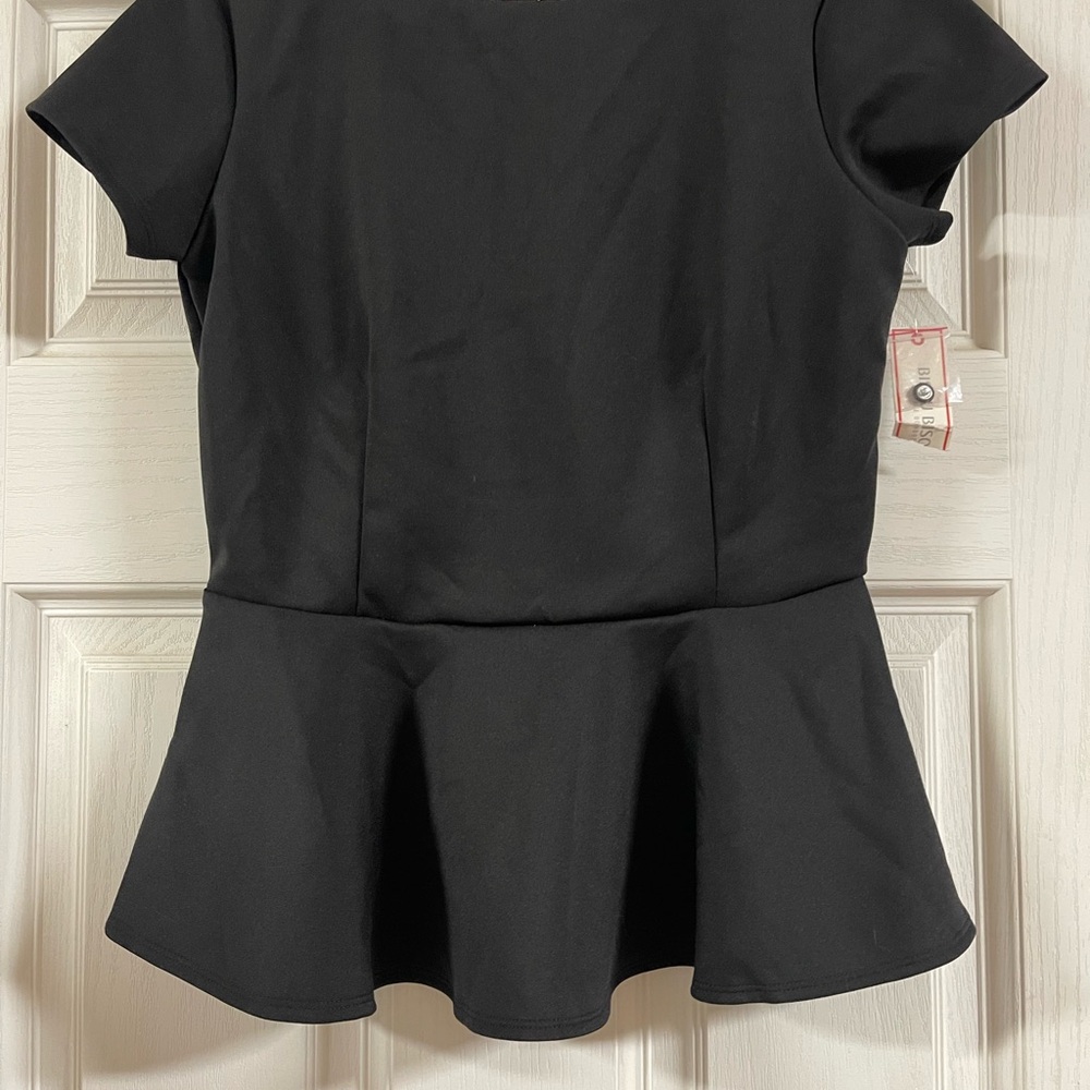 Bisou Bisou Black Peplum Short Sleeve Top